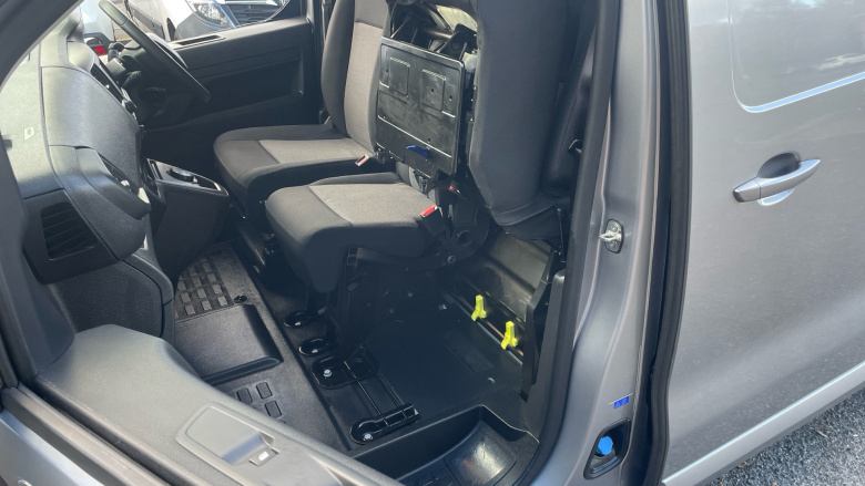 Citroen Dispatch Xl Diesel 1400 2.0 BlueHDi 145 Van Driver Edition EAT8